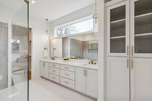 8749 Rexford Dr, Dallas, TX 75209 - Photo 25