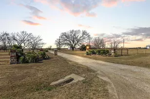 1233 FM901, Collinsville, TX 76233 - Photo 27