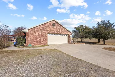 1233 Fm 901, Collinsville, TX 76233 - Photo 25