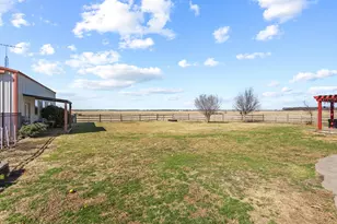 1233 FM901, Collinsville, TX 76233 - Photo 23