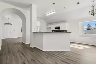 2302 Burning Light Dr, Dallas, TX 75228 - Photo 9