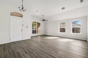 2302 Burning Light Dr, Dallas, TX 75228 - Photo 3