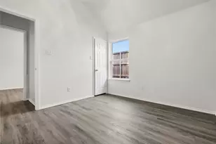 2302 Burning Light Dr, Dallas, TX 75228 - Photo 23