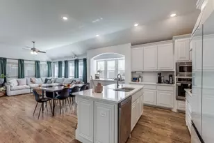 1337 Arrowwood Dr, Aubrey, TX 76227 - Photo 7