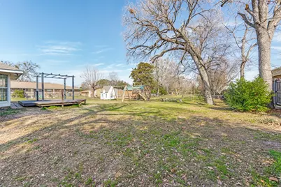 1511 Proctor Avenue, Mt Pleasant, TX 75455 - Photo 31