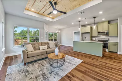 809 Branding Iron Trail, Granbury, TX 76049 - Photo 17