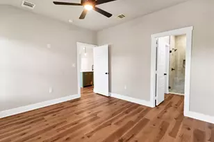 811 Branding Iron Trail, Granbury, TX 76049 - Photo 23