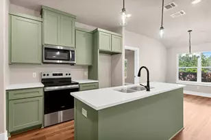 811 Branding Iron Trail, Granbury, TX 76049 - Photo 15