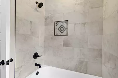 811 Branding Iron Trail, Granbury, TX 76049 - Photo 7