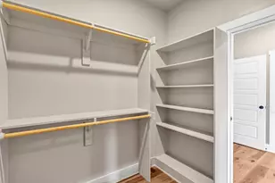 811 Branding Iron Trail, Granbury, TX 76049 - Photo 27