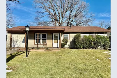 512 NW Lorna Street, Burleson, TX 76028 - Photo 1