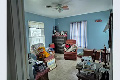 905 Sycamore Drive, Garland, TX 75041 - Photo 5