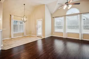 2348 Fountain Gate Dr, Little Elm, TX 75068 - Photo 17