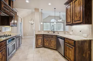 2348 Fountain Gate Dr, Little Elm, TX 75068 - Photo 15