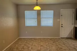 604 Shady Grove Dr, Granbury, TX 76049 - Photo 9