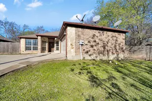 110 S Watson St, Alvarado, TX 76009 - Photo 27