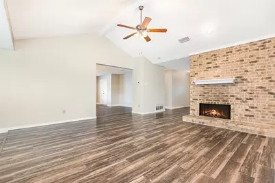 229 S Heartz Road, Coppell, TX 75019 - Photo 3