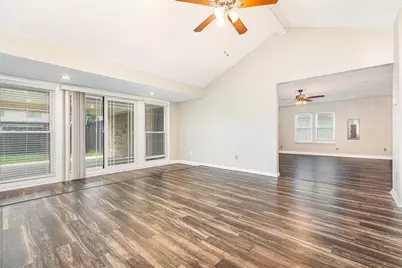 229 S Heartz Road, Coppell, TX 75019 - Photo 7