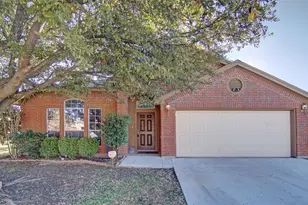 8216 Deer Bluff Ln, Saginaw, TX 76179 - Photo 1