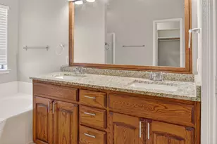 8216 Deer Bluff Ln, Saginaw, TX 76179 - Photo 23