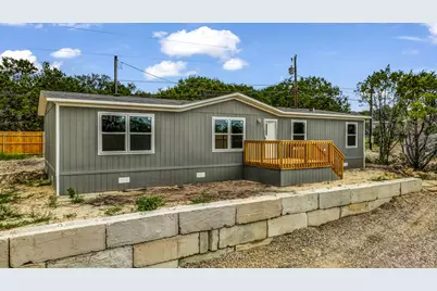 4800 Plum Bush Street, Granbury, TX 76048 - Photo 3