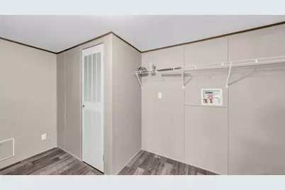 4800 Plum Bush Street, Granbury, TX 76048 - Photo 13