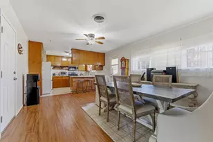 2505 SE 14th St, Mineral Wells, TX 76067 - Photo 5