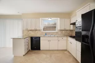 2324 N Lockhart, Sherman, TX 75092 - Photo 11