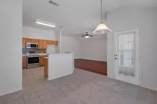 463 Overland Trail, Cedar Hill, TX 75104 - Photo 15