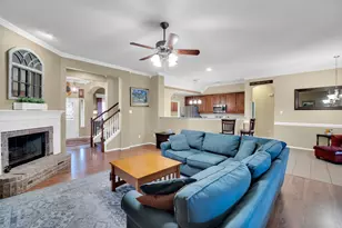 226 Brandi Ridge Dr, Midlothian, TX 76065 - Photo 7