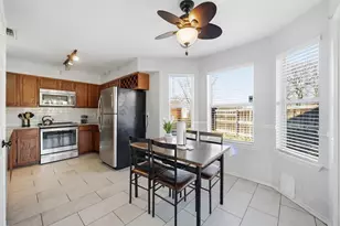 7428 Arbor Hill Dr, Fort Worth, TX 76120 - Photo 5