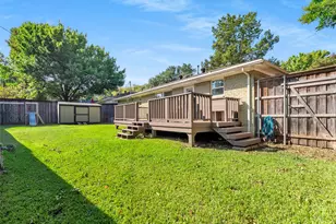 2342 Fenestra Dr, Dallas, TX 75228 - Photo 13