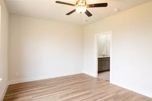 1111 Travis Ave, Alvarado, TX 76009 - Photo 15