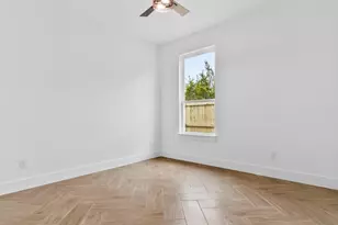 2518 Houston Dr, Granbury, TX 76048 - Photo 13