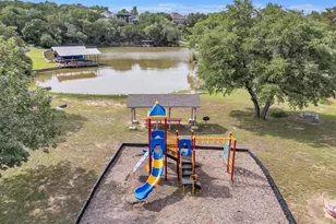 2518 Houston Dr, Granbury, TX 76048 - Photo 25