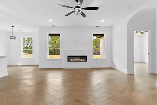 2518 Houston Dr, Granbury, TX 76048 - Photo 7