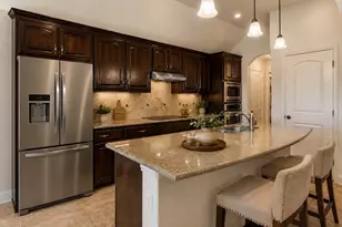 1631 St Croix St, Burleson, TX 76028 - Photo 11