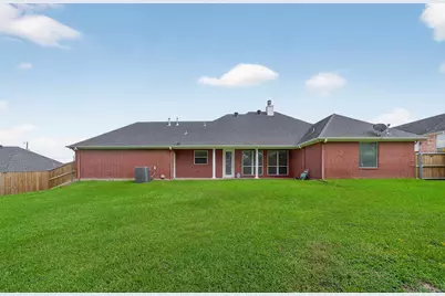 215 Macarthur Street, Tyler, TX 75704 - Photo 39