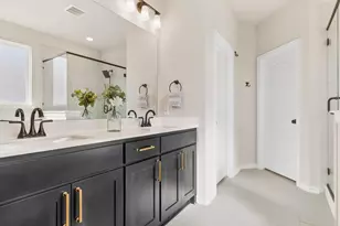 221 Mdw Vis Dr, Rhome, TX 76078 - Photo 15