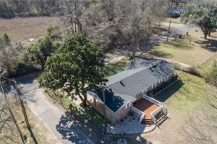 539 E Edmonson Ave, Athens, TX 75751 - Photo 3