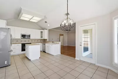 3104 Cherokee Lane, Waco, TX 76712 - Photo 9