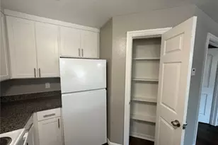 9819 Walnut St, Dallas, TX 75243 - Photo 5