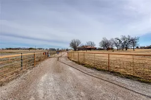 1290 Sweet Springs Rd, Weatherford, TX 76088 - Photo 39
