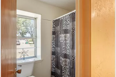 508 W 9th Street, Kemp, TX 75143 - Photo 23