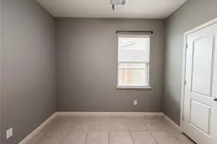 6020 Amber Cliff Ln, Fort Worth, TX 76179 - Photo 13