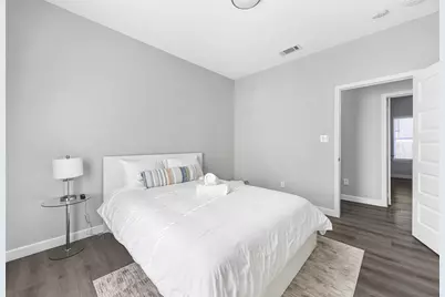3906 Hancock Street, Dallas, TX 75210 - Photo 15