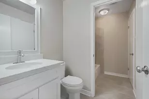 4424 Tiptop St, Haltom City, TX 76117 - Photo 7