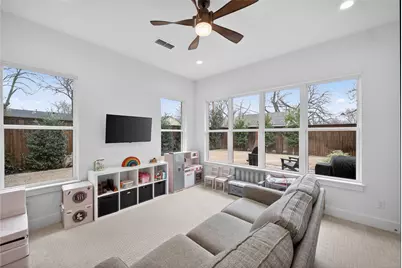 9527 Biscayne Boulevard, Dallas, TX 75218 - Photo 25