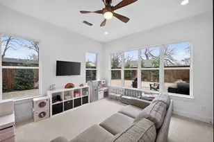 9527 Biscayne Blvd, Dallas, TX 75218 - Photo 25