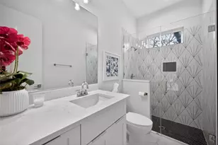 9527 Biscayne Blvd, Dallas, TX 75218 - Photo 9